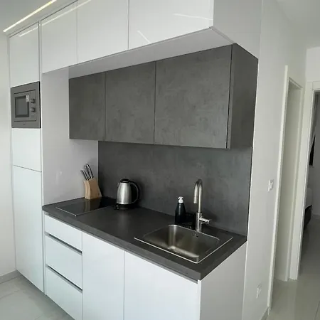 San Sebastian-baska * Baška